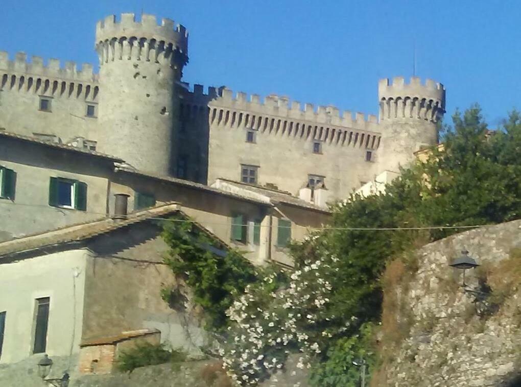 Alloggio Turistico D'Annunzio Bracciano  Exterior photo