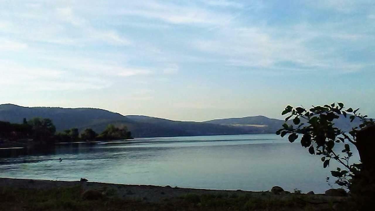 Alloggio Turistico D'Annunzio Bracciano  Exterior photo